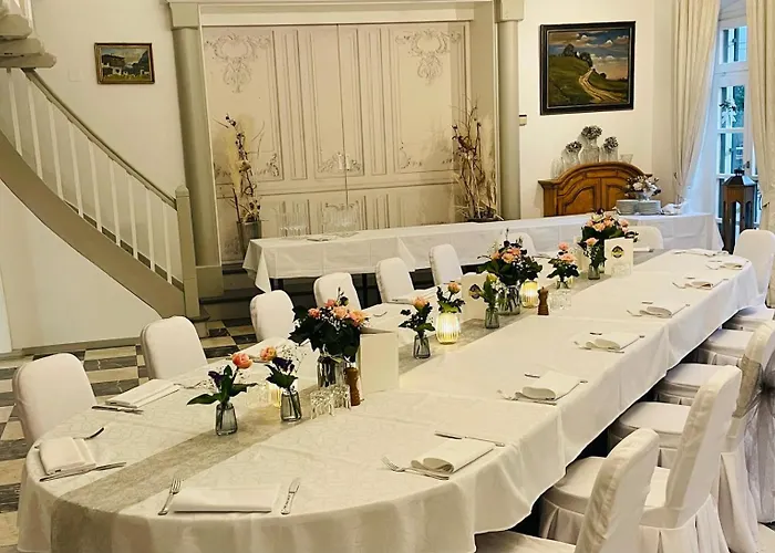 Landgasthof Alter Wirt Otel *