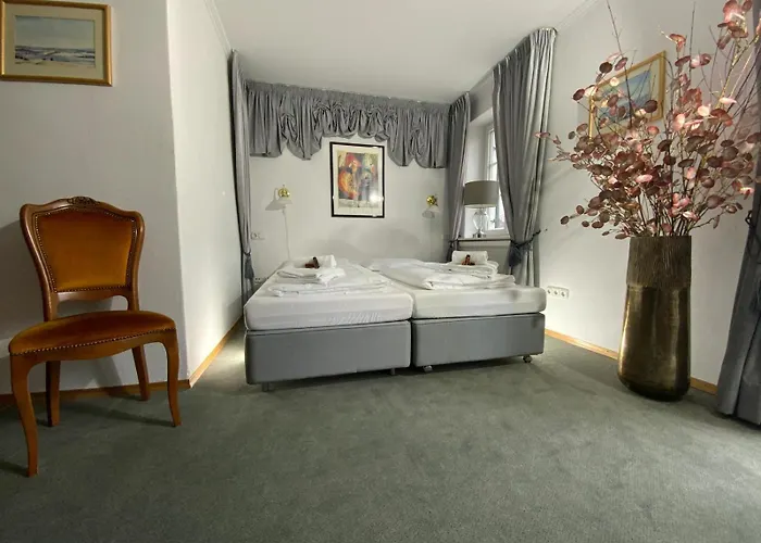 Landgasthof Alter Wirt Otel